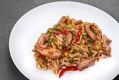 Удон PAD Thai с курицей WOK